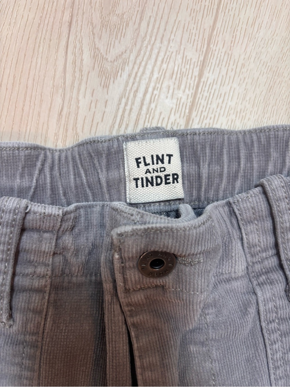 Flint and Tinder Gray Corduroy Fatigue Wide-Leg Pants - Picture 2 of 5